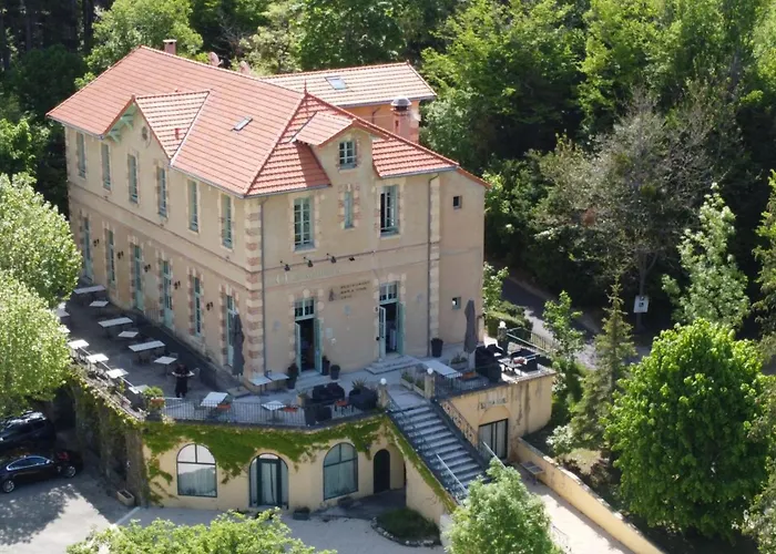 Chateau des Gipières